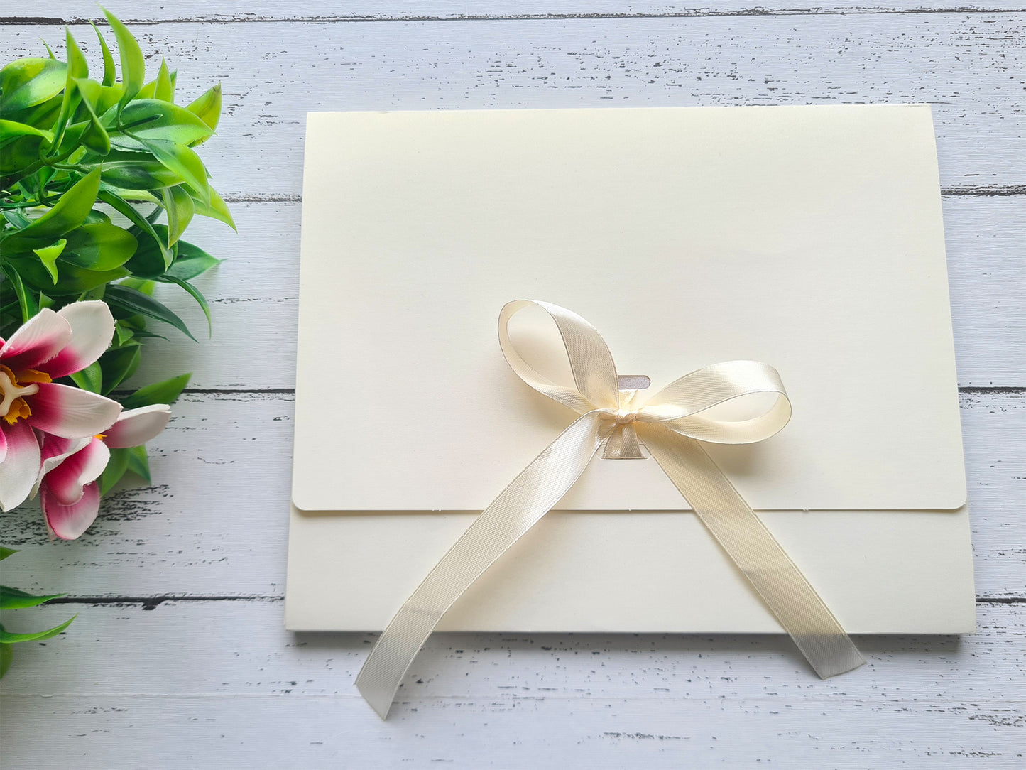 Emlékkendő csipke díszítéssel - szülőköszöntő, tanúfelkérő, egyedi ajándék különleges alkalmakra
