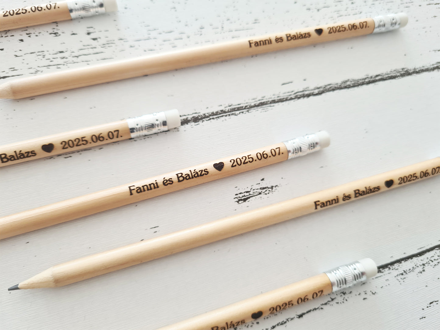 Gravírozott ceruza köszönetajándék