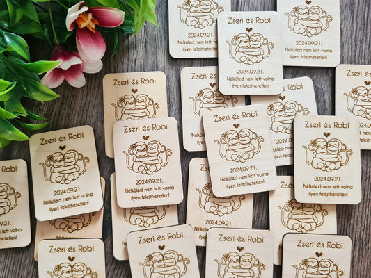 Gravírozott fa téglalap hűtőmágnes köszönetajándék